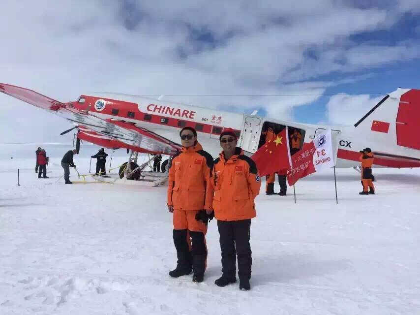 中国首驾南极固定翼飞机“雪鹰”601平安抵达南极中山站
